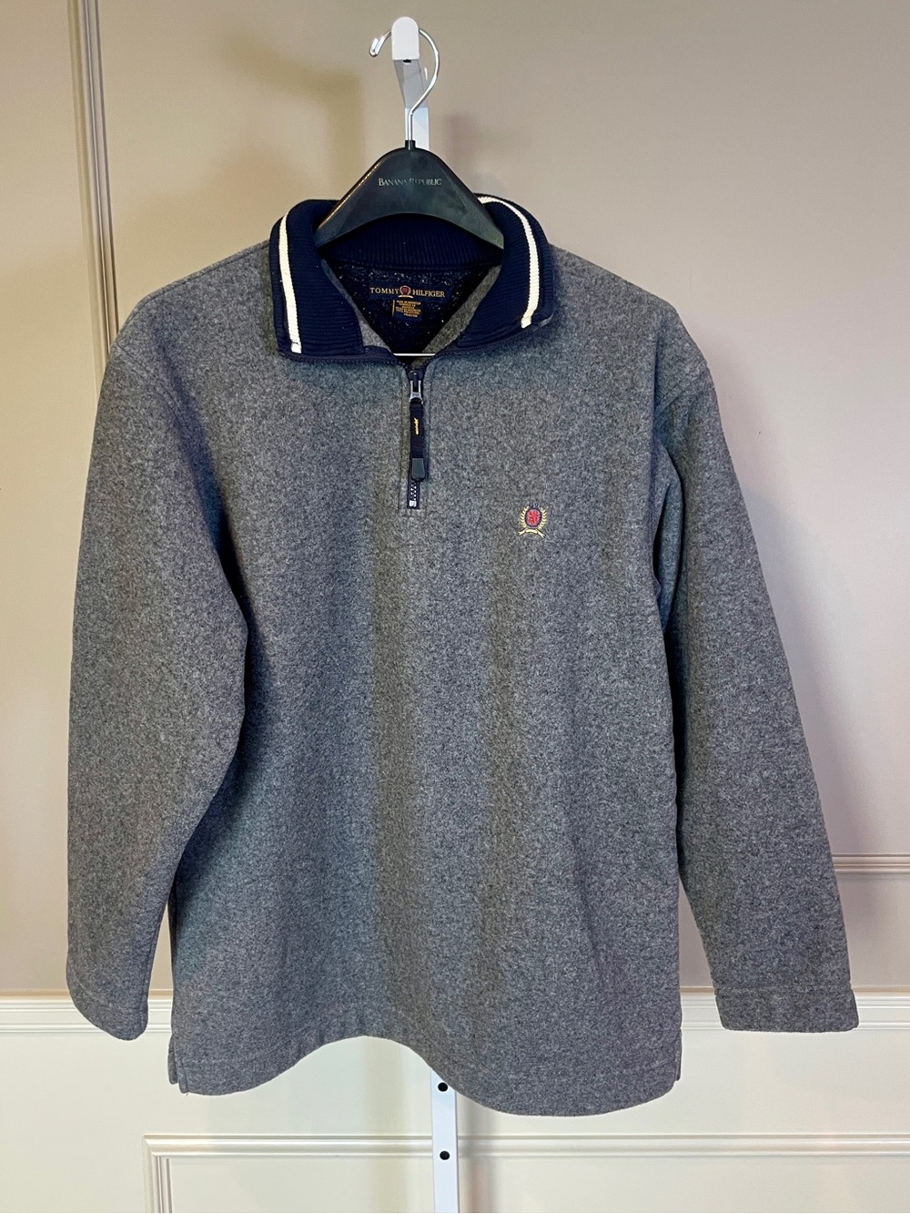 Vintage Tommy Hilfiger Medium Men's 1/4 Zip Fleece Pullover Gray Jacket Golf